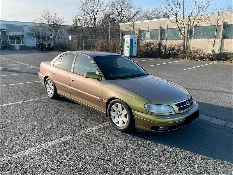 Gebraucht Opel Omega 144 PS (105 kW) 2000 Gold Limousine