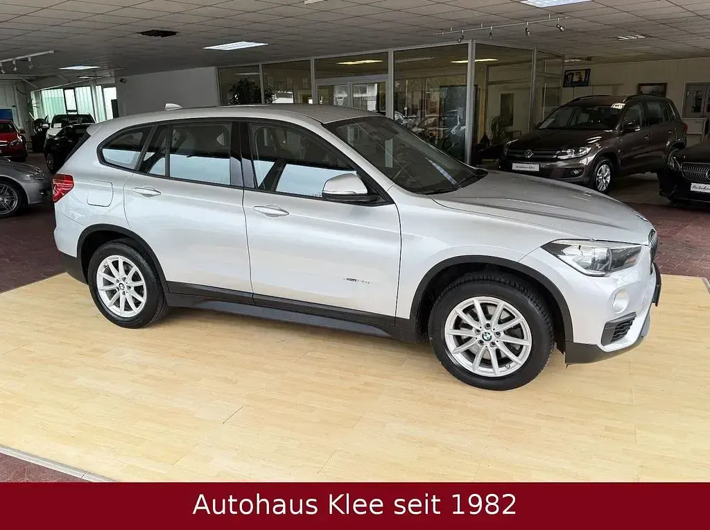 Gebraucht BMW X1 192 PS (141 kW) 2016 Silber SUV