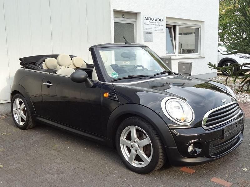 Midnight black metallic Gebraucht 2012 Mini One Cabriolet Cabrio | 6.490 € (Guter Preis) - Bild 1/4