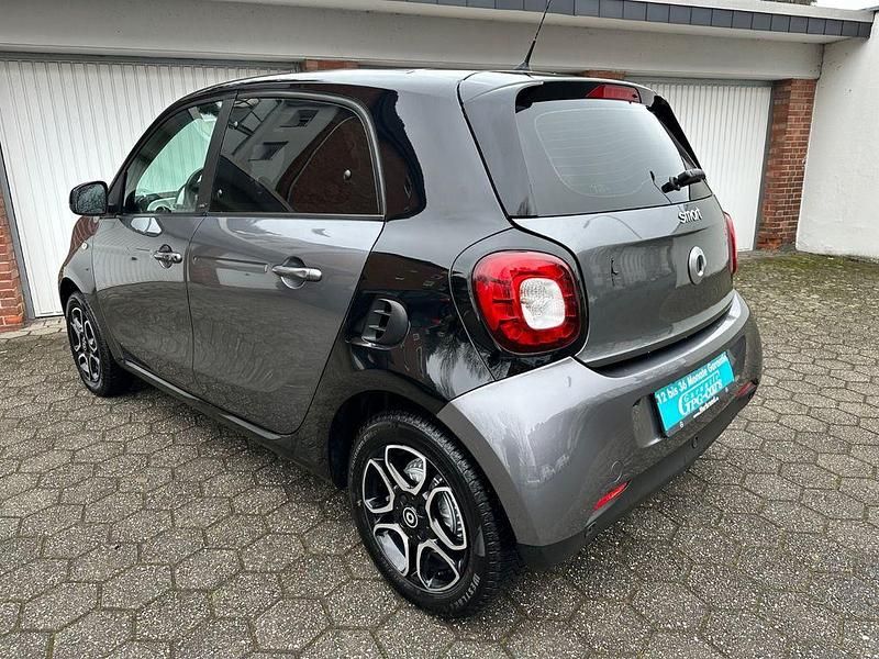 Gebraucht Smart ForFour Prime 90 PS (66 kW) 2015 Grau Kleinwagen