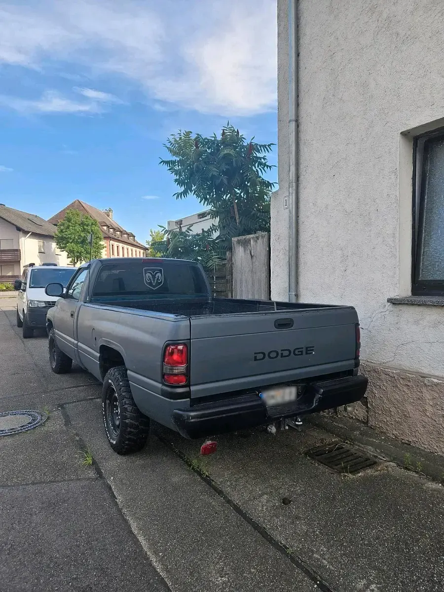 Usata Dodge Ram 200 CV (147 kW) 1999 Pick-up