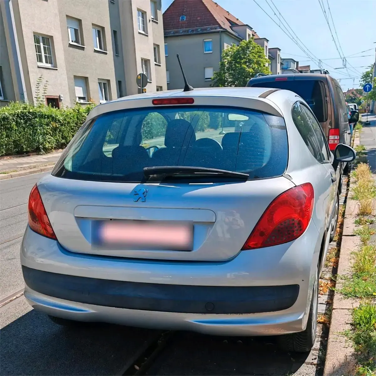 Gebraucht Peugeot 207 73 PS (53 kW) 2007 Silber Kleinwagen