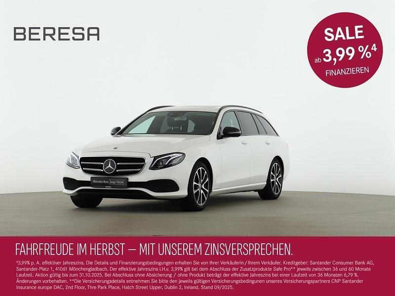 Weiß Gebraucht 2017 Mercedes E250 Avantgarde Kombi | 29.180 € (Teuer) - Bild 1/4