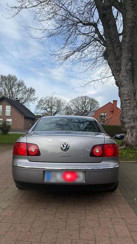 Second-hand VW Phaeton 239 CP (175 kW) 2009 Gri Berlinǎ