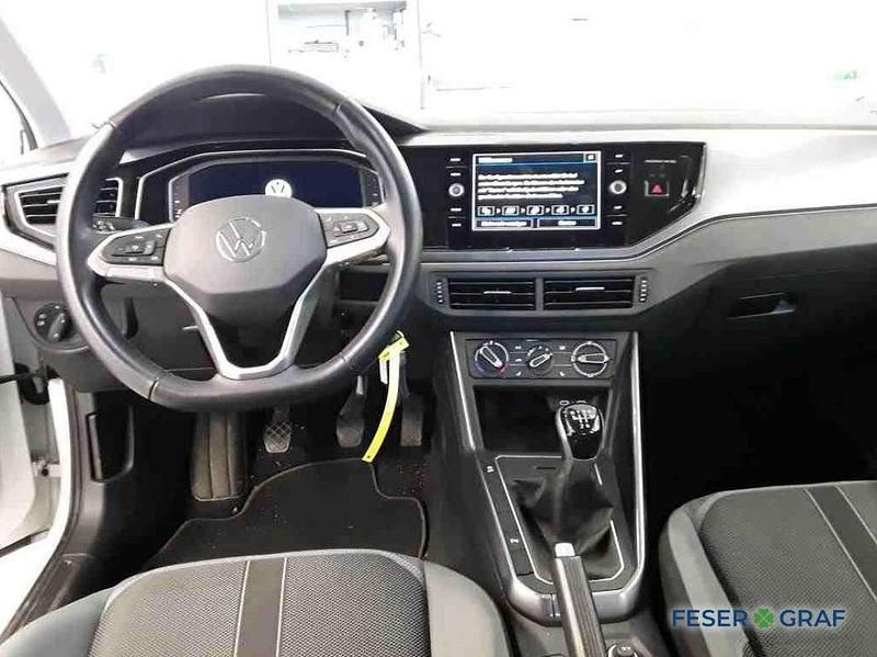 Gebraucht VW Polo Style 95 PS (69 kW) 2022 Pure white Kleinwagen