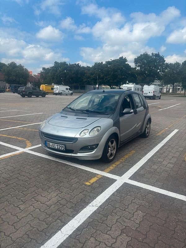 Silber Gebraucht 2006 Smart ForFour Kleinwagen | 1.900 € (Fairer Preis) - Bild 1/4