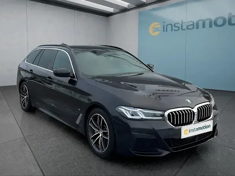 Gebraucht BMW 540 340 PS (250 kW) 2023 Schwarz Kombi
