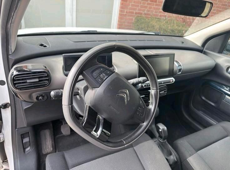 Gebraucht Citroën C4 Cactus 82 PS (60 kW) 2015 Weiß Kleinwagen