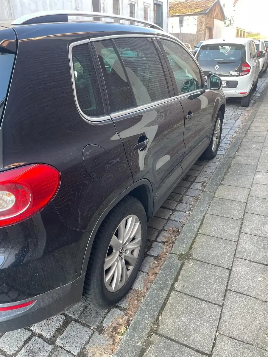 Gebraucht VW Tiguan Sportline 170 PS (125 kW) 2009 Schwarz SUV