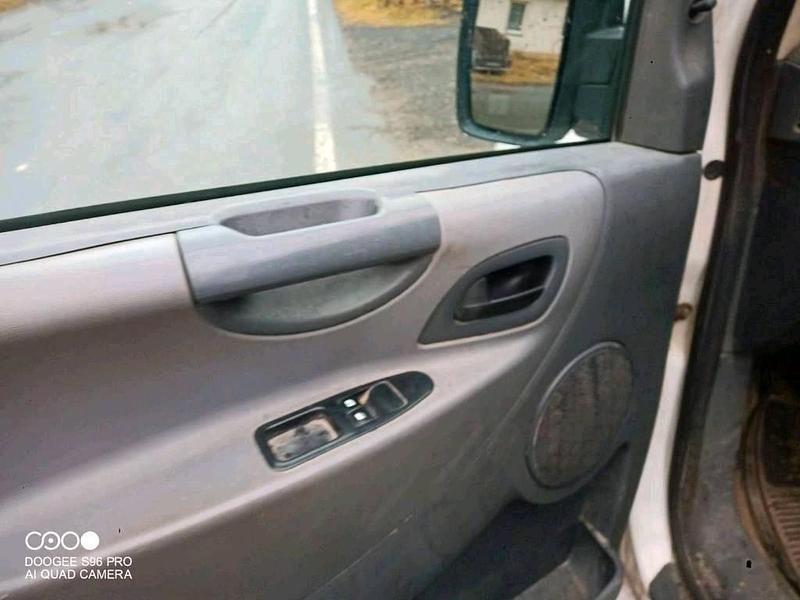 Usado Citroën Jumpy 90 HP (66 kW) 2007 Branco Monovolume