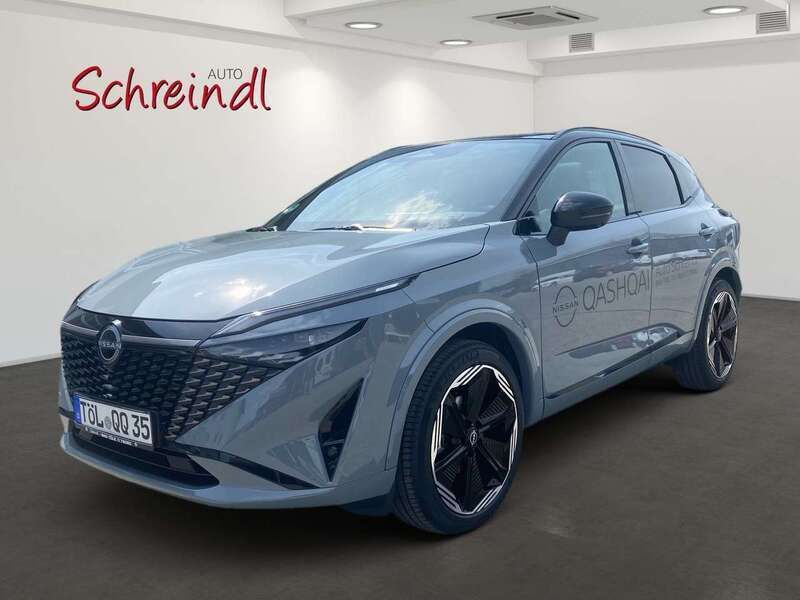Grau Gebraucht 2024 Nissan Qashqai SUV | 34.990 € (Teuer) - Bild 1/4