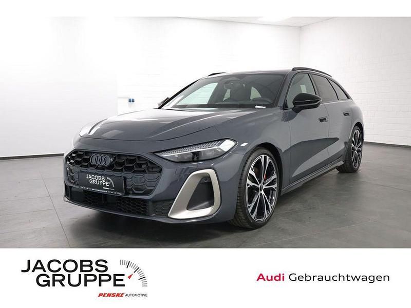 Grau Gebraucht 2025 Audi A5 Edition .1 Coupé | 56.220 € (Guter Preis) - Bild 1/4