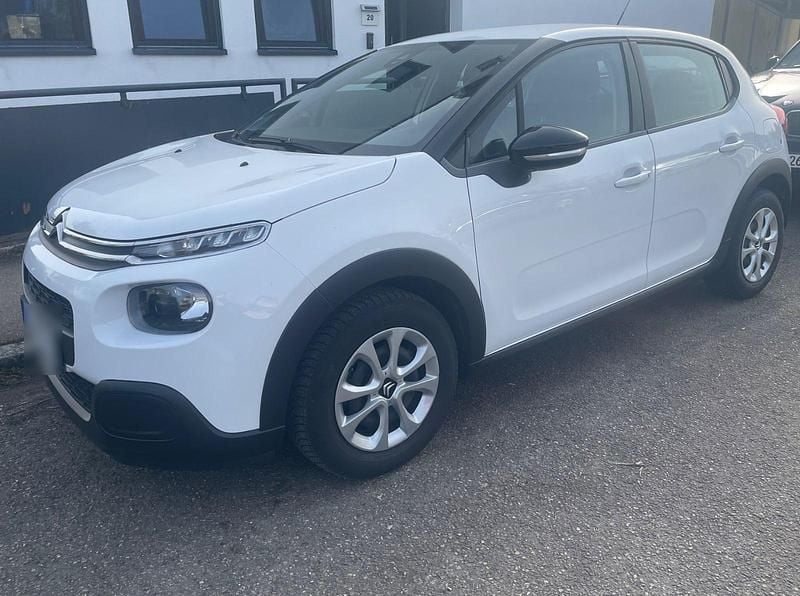 Gebraucht Citroën C3 Feel 83 PS (61 kW) 2017 Weiß Kleinwagen