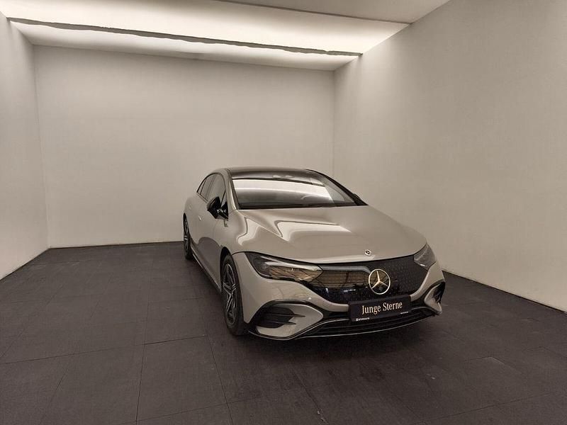 Gebraucht Mercedes EQE350 AMG line 214 kW (292 PS) 2022 Manufaktur lack manufaktur alpingrau uni Limousine