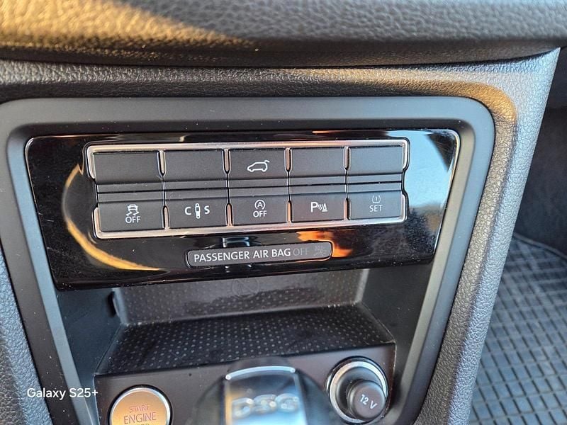 Second-hand VW Sharan 177 CP (130 kW) 2013 Gri Monovolum