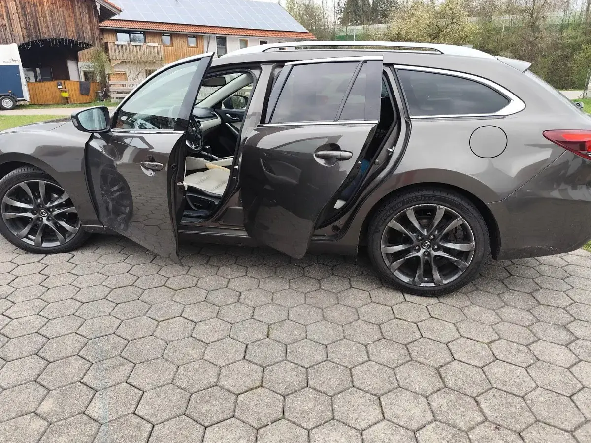 Używany Mazda 6 175 KM (128 kW) 2015 Brązowy Kombi