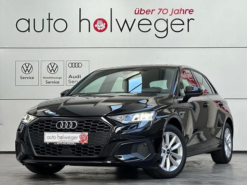 Schwarz Gebraucht 2021 Audi A3 Sportback Limousine | 23.490 € (Fairer Preis) - Bild 1/4