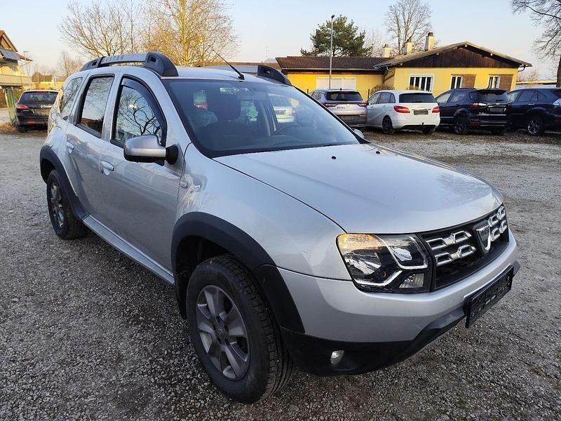 Gebraucht Dacia Duster Prestige 109 PS (80 kW) 2015 Grau SUV