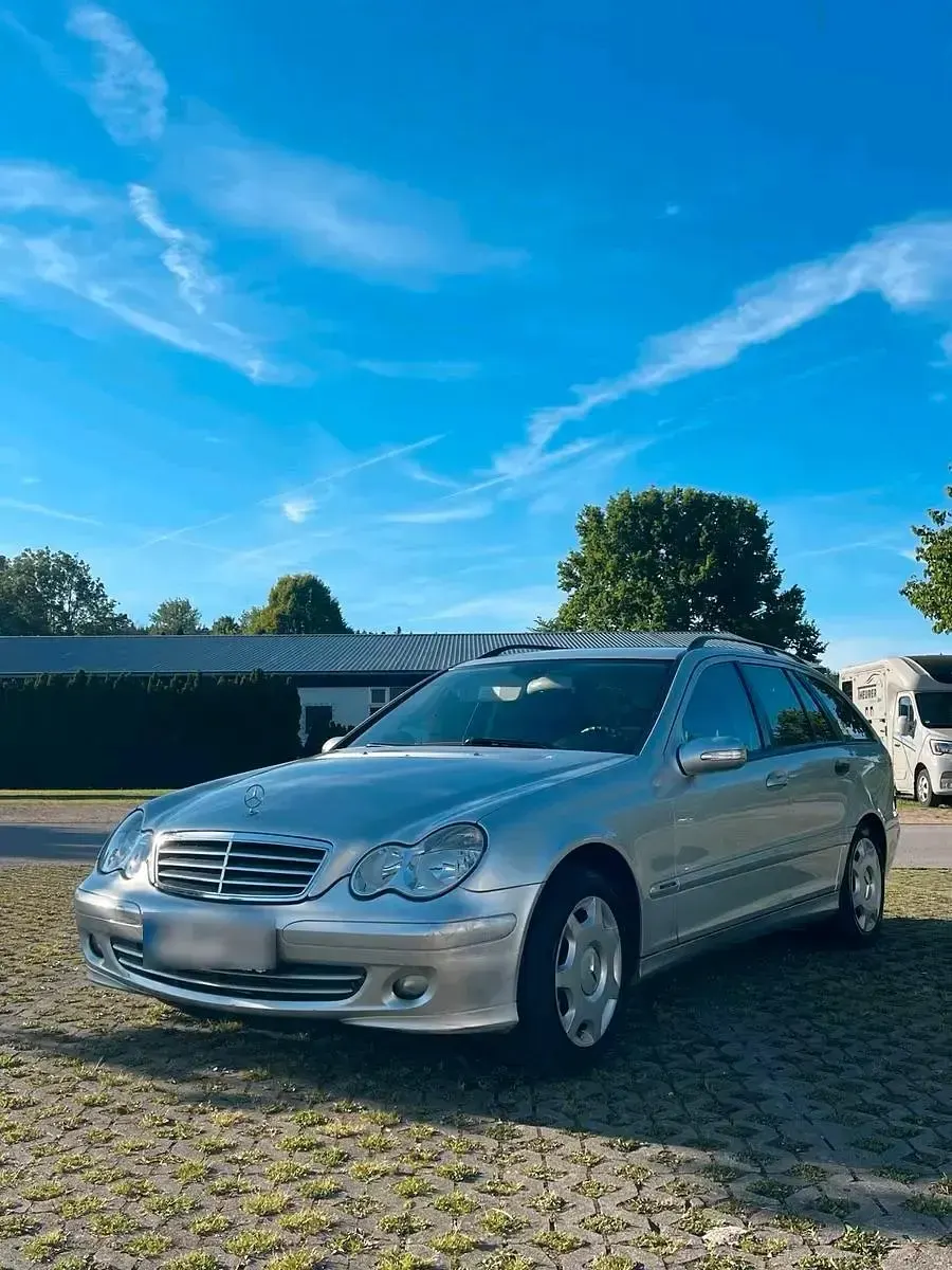Gebraucht Mercedes C200 163 PS (119 kW) 2005 Silber Kombi