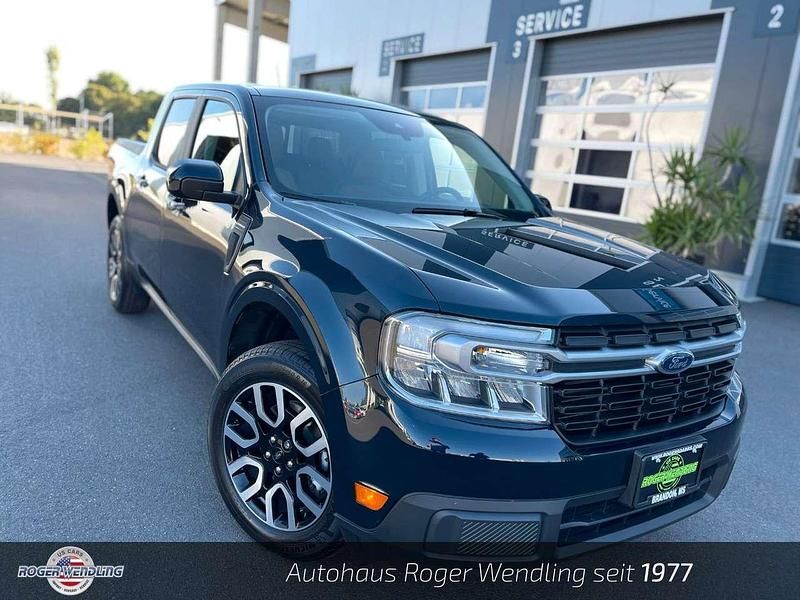 Blau Neu 2025 Ford Maverick Lariat SUV | 45.500 € - Bild 1/4
