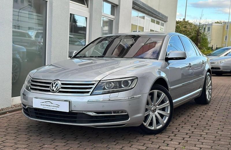 Gebraucht VW Phaeton 239 PS (175 kW) 2012 Silber Limousine