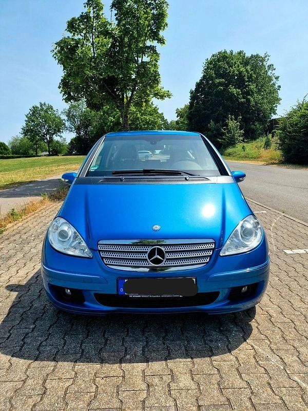 Gebraucht Mercedes A170 Avantgarde 116 PS (85 kW) 2007 Blau Coupé