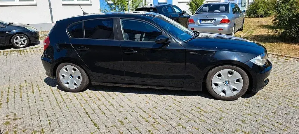 Gebraucht BMW 116 Performance 122 PS (89 kW) 2008 Schwarz Kleinwagen