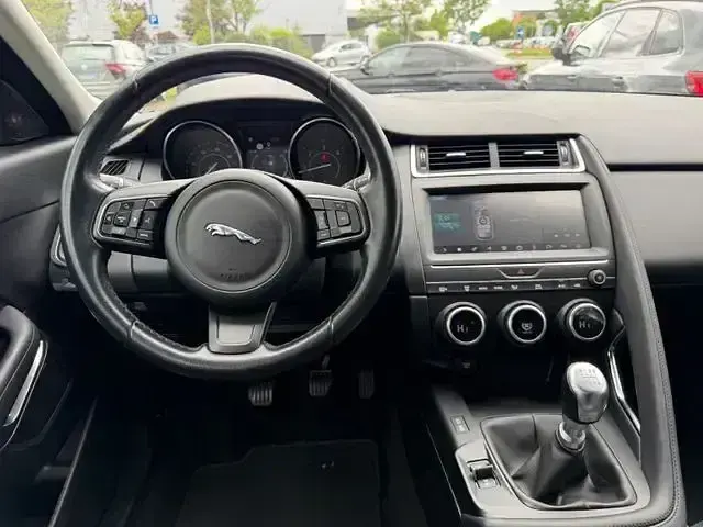Gebraucht Jaguar E-Pace 150 PS (110 kW) 2018 Schwarz SUV