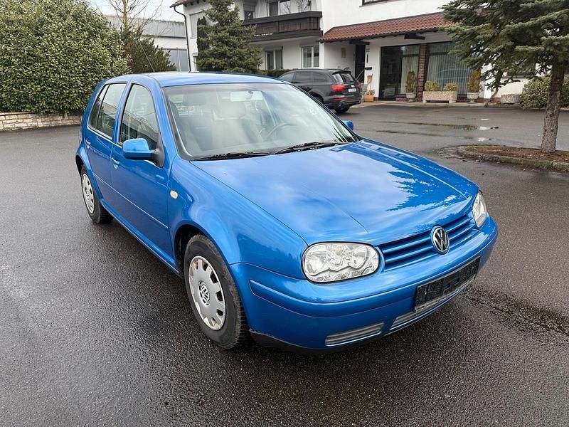 Gebraucht VW Golf IV 105 PS (77 kW) 2000 Blau Kleinwagen