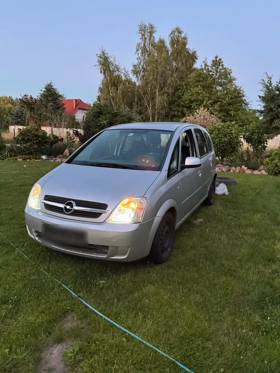 Gebraucht Opel Meriva 105 PS (77 kW) 2005 Silber Van / Kleinbus