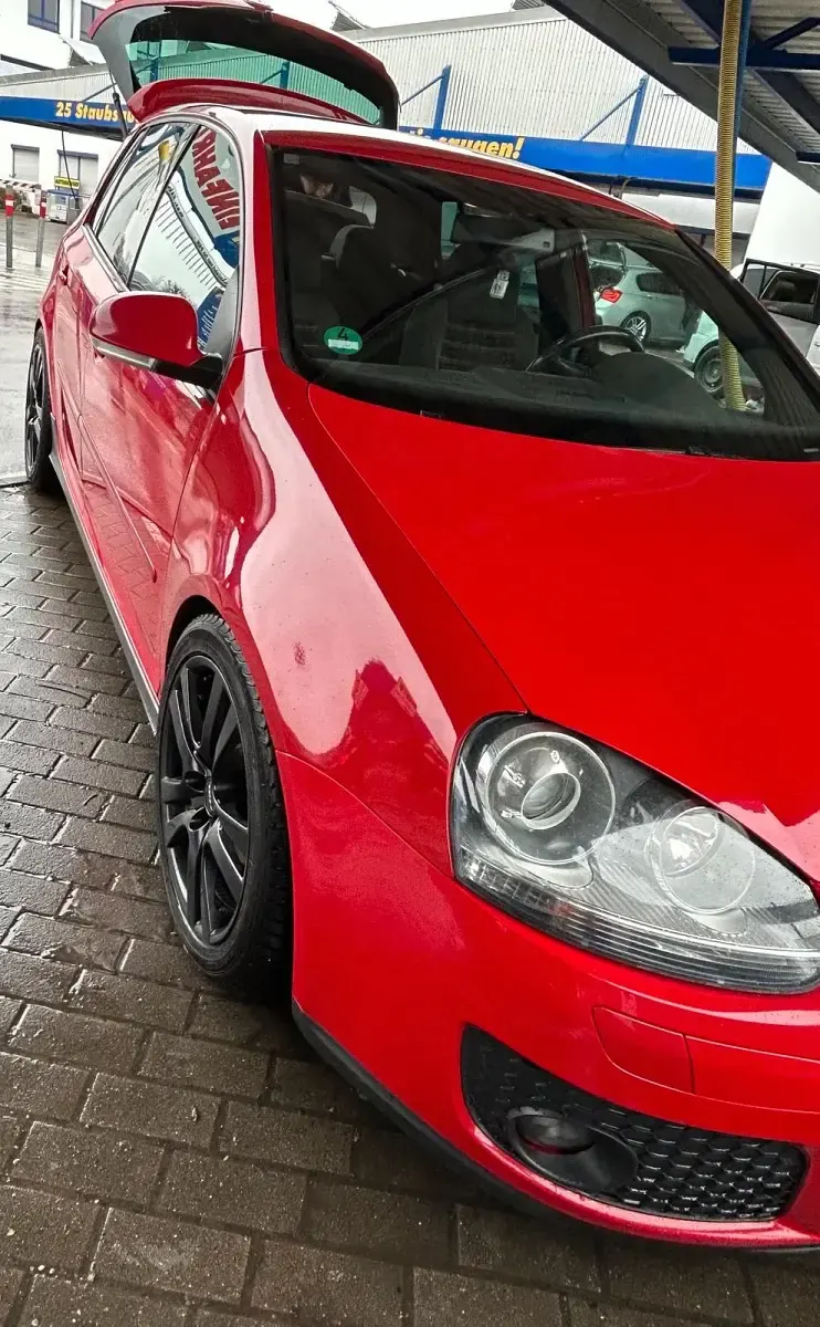 Gebraucht VW Golf V GTI 200 PS (147 kW) 2005 Rot Kleinwagen