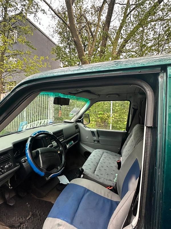 Second-hand VW T4 102 CP (75 kW) 1998 Van