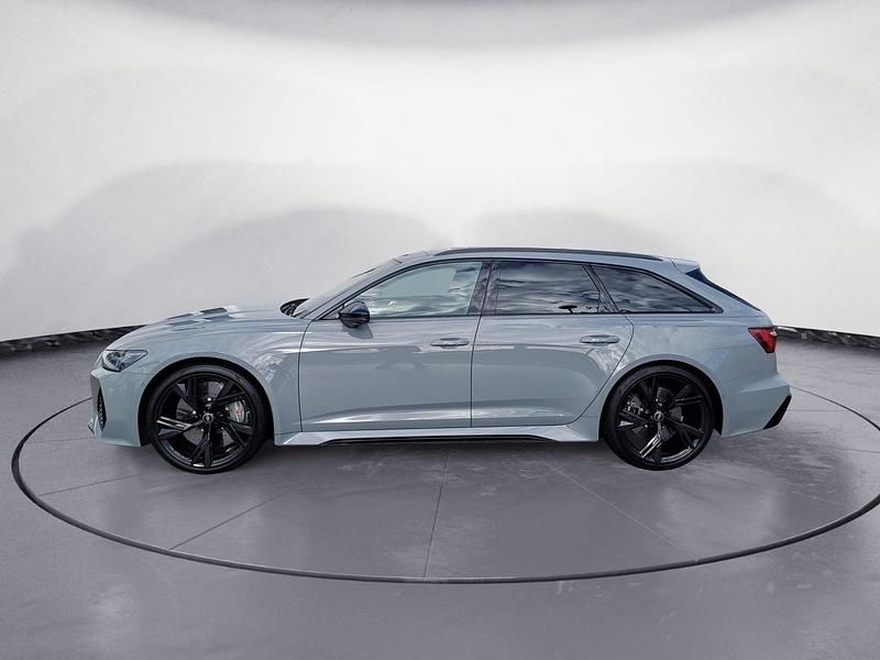 Gebraucht Audi RS6 Ambiente 600 PS (441 kW) 2021 Nardograu Kombi