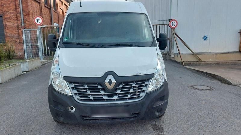 Second-hand Renault Master 131 CP (96 kW) 2018 Alb Van