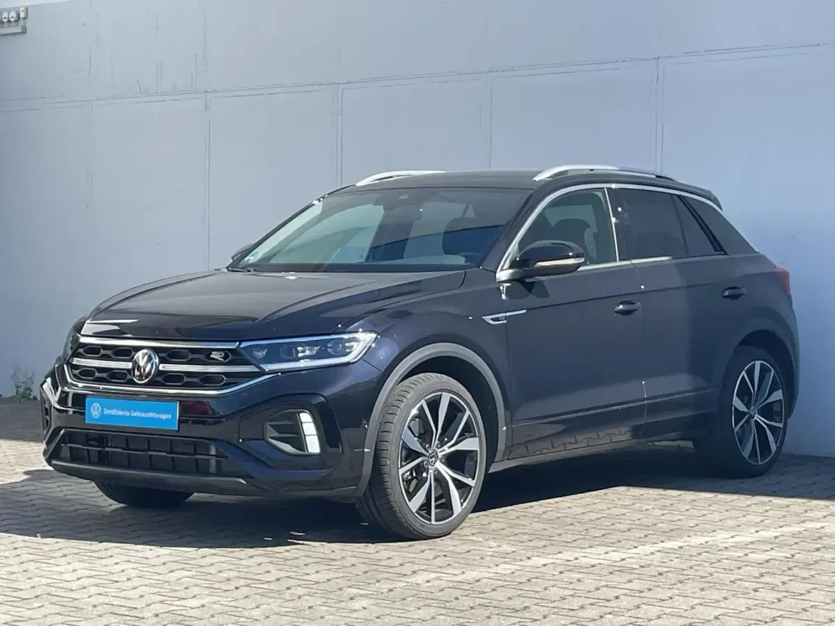 Gebraucht VW T-Roc R-line 150 PS (110 kW) 2024 Deep black perleffekt SUV