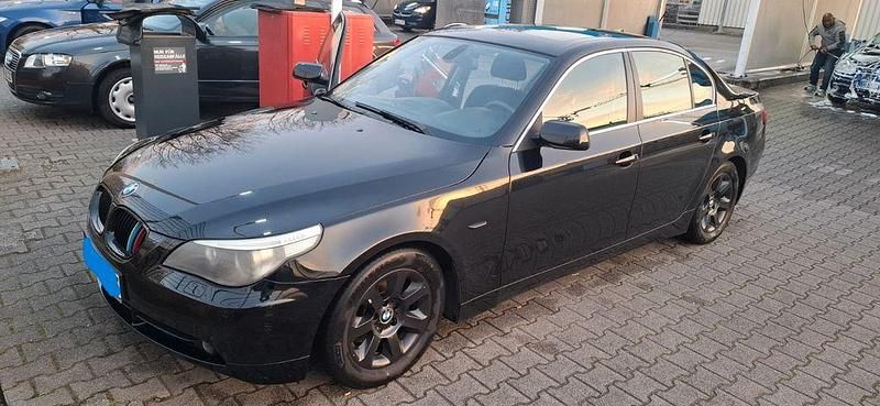 Schwarz Gebraucht 2005 BMW 525 Limousine | 6.200 € (Fairer Preis) - Bild 1/4