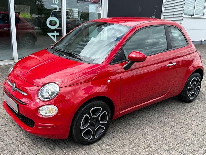 Rot Gebraucht 2022 Fiat 500 Club Kleinwagen | 11.390 € (Guter Preis) - Bild 1/4