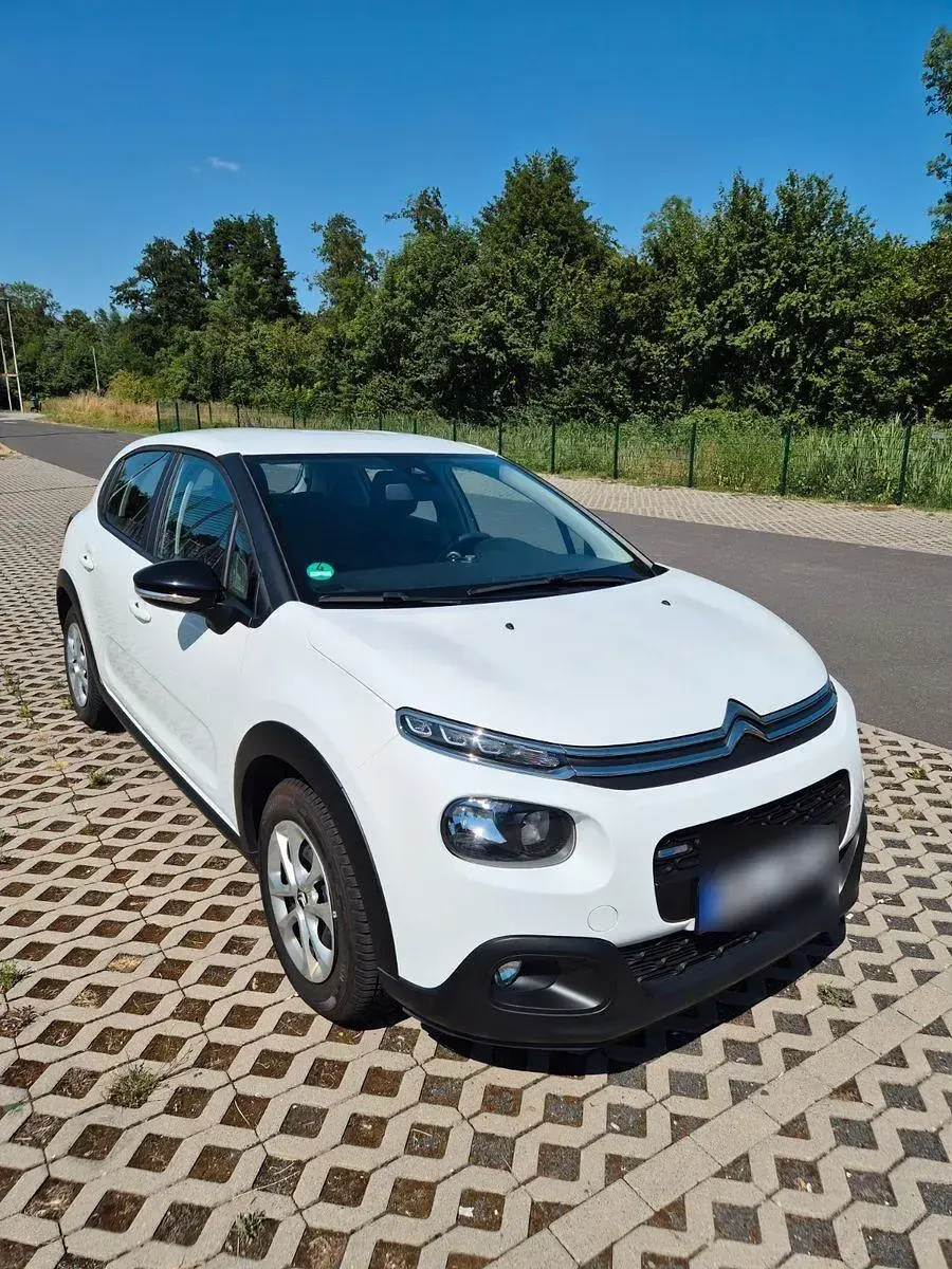 Gebraucht Citroën C3 Feel 82 PS (60 kW) 2017 Weiß Kleinwagen