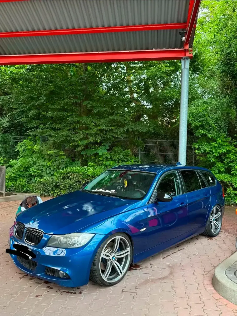 Gebraucht BMW 330 231 PS (169 kW) 2006 Blau Kombi