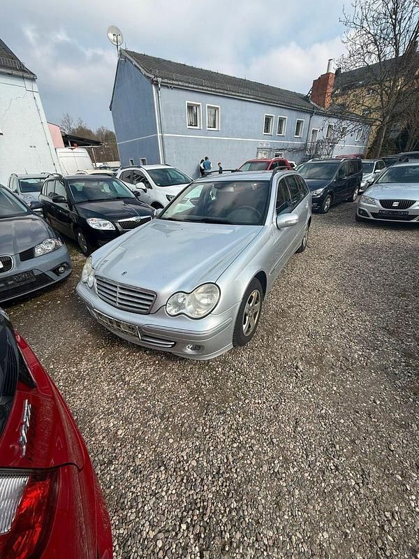 Gebraucht Mercedes C180 143 PS (105 kW) 2007 Silber Kombi