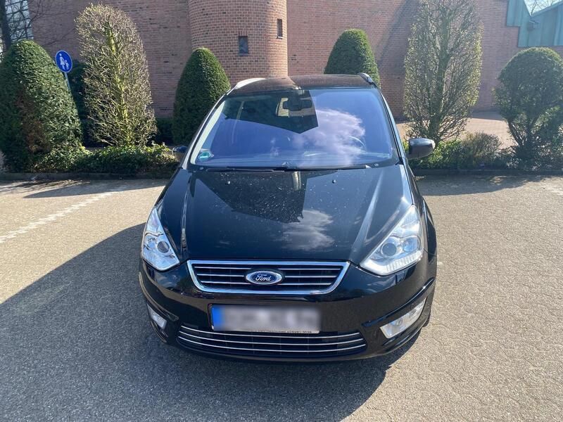 Schwarz Gebraucht 2014 Ford Galaxy Van / Kleinbus | 8.000 € (Fairer Preis) - Bild 1/4