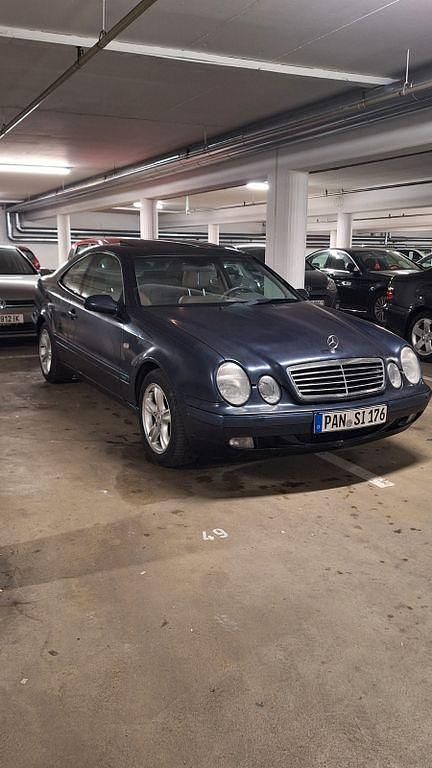 Gebraucht Mercedes CLK320 Elegance 218 PS (160 kW) 1997 Blau Coupé