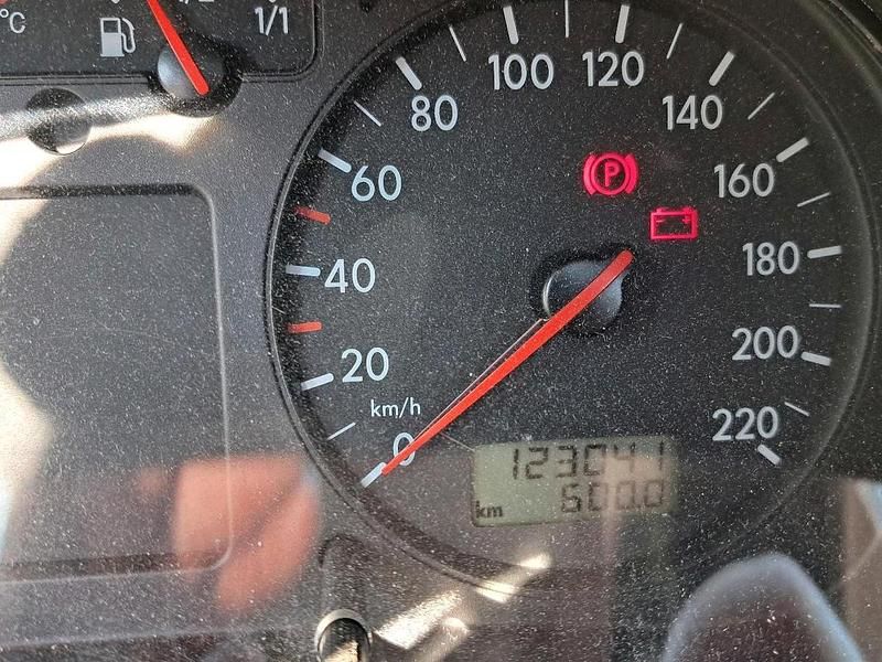 Gebraucht VW Golf IV Basis 75 PS (55 kW) 1999 Grau Limousine