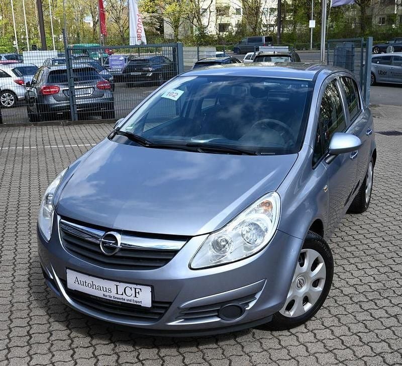 Gebraucht Opel Corsa Edition 60 PS (44 kW) 2009 Lichtsilber/silver lightning Kleinwagen