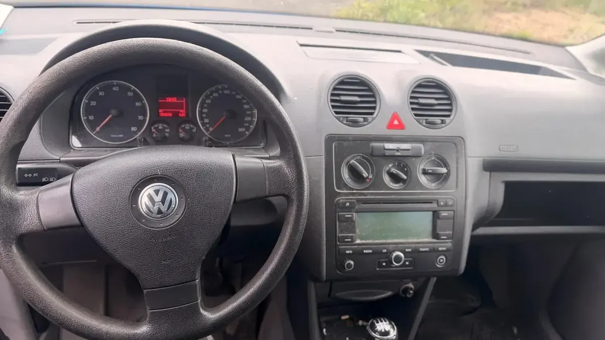 Używany VW Caddy 101 KM (74 kW) 2006 Niebieski Minivan