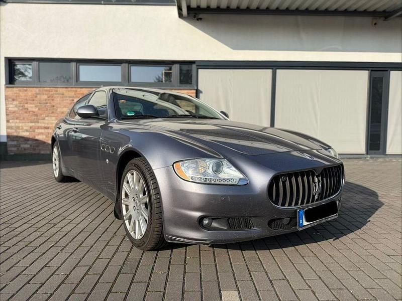 Grau Gebraucht 2008 Maserati Quattroporte Limousine | 19.990 € (Superpreis) - Bild 1/4