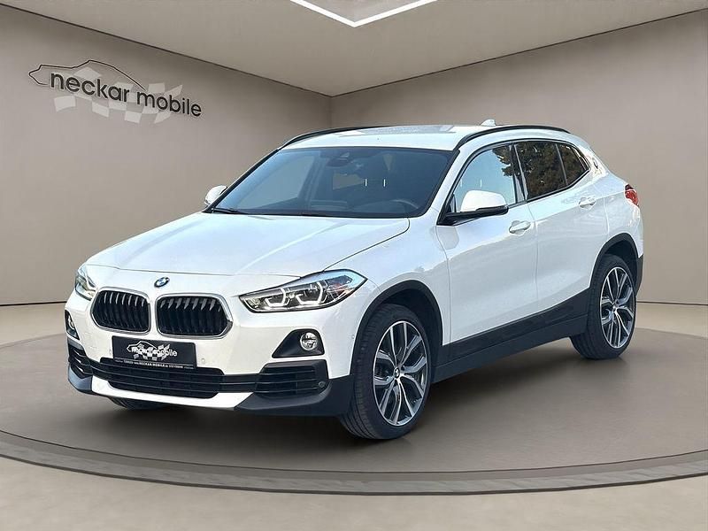 Alpinweiss iii Gebraucht 2020 BMW X2 Advantage SUV | 26.990 € (Fairer Preis) - Bild 1/4