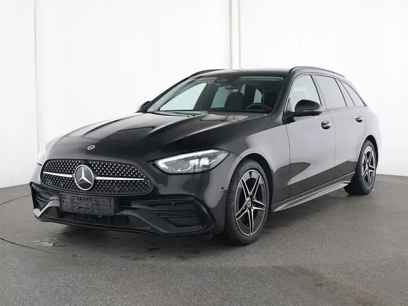 Gebraucht Mercedes C200 AMG 204 PS (150 kW) 2025 Schwarz Limousine