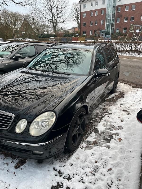Gebraucht Mercedes E320 Sport 224 PS (164 kW) 2005 Schwarz Kombi