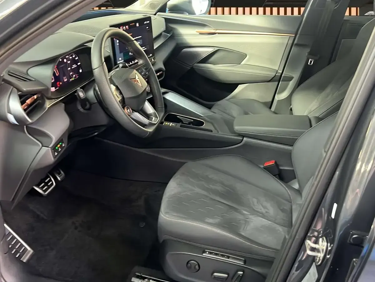 Gebraucht Cupra Terramar VZ 265 PS (194 kW) 2025 Grau SUV